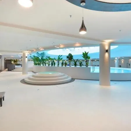 Hanza Tower Gold - 24 Sauna & Jacuzzi & Pool *